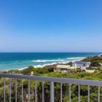 Wake Up To Ocean Views In Stylish Comfort - Accommodation in Surfers Paradise 1