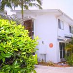 FANTASTIC HOLIDAY UNIT In A PERFECT LOCATION - Accommodation in Surfers Paradise 1