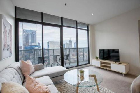 67RoseBellLv35at1bd1bthFree TramGarden - Accommodation in Surfers Paradise 0