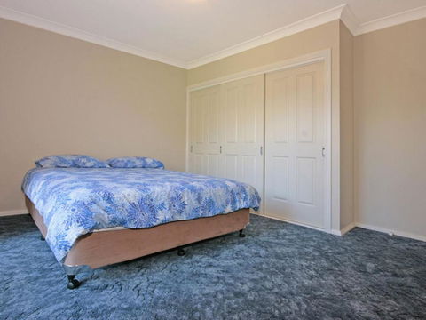 Rackham 12 - Accommodation in Surfers Paradise 1