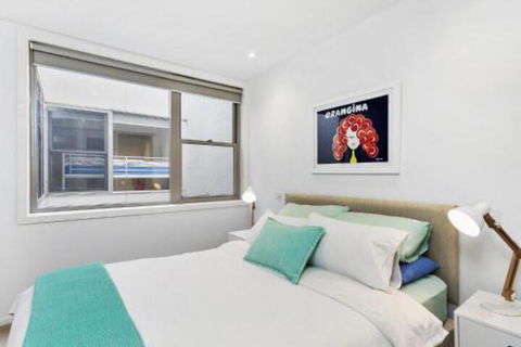 WATERFRONT TWO Position Perfect NEW LISTING 2019 - Accommodation in Surfers Paradise 6
