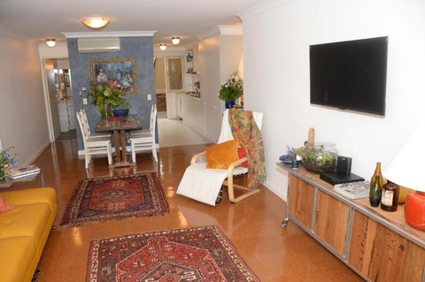 Mossman On The Hill - Accommodation in Surfers Paradise 4