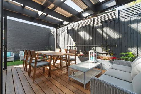 Portrush Luxury B & B - Accommodation in Surfers Paradise 3