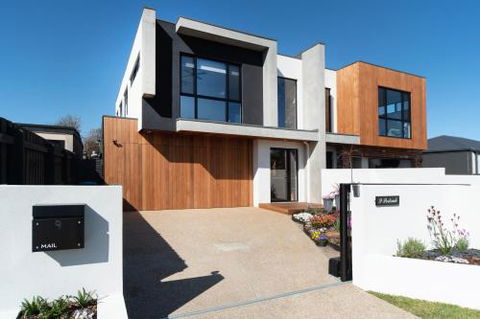 Portrush Luxury B & B - Accommodation in Surfers Paradise 0