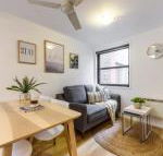 WOW Apartment on Flinders - Accommodation in Surfers Paradise