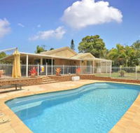 Hook Wine  Sinker Hervey Bay - Accommodation in Surfers Paradise