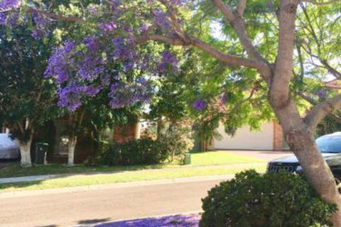 ULTRA SPACIOUS STYLISH HOME In PRESTONS SYDNEY - Accommodation in Surfers Paradise 7