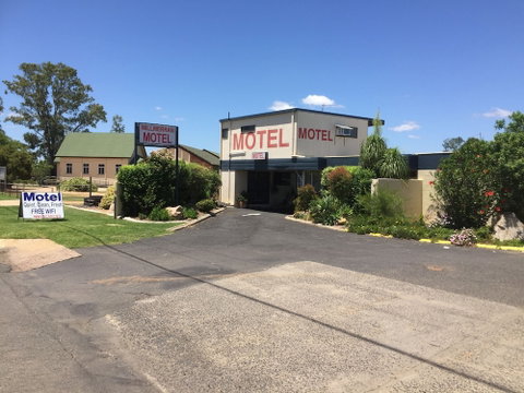 Millmerran Motel - Accommodation in Surfers Paradise 0