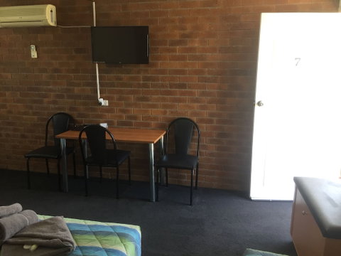 Millmerran Motel - Accommodation in Surfers Paradise 5