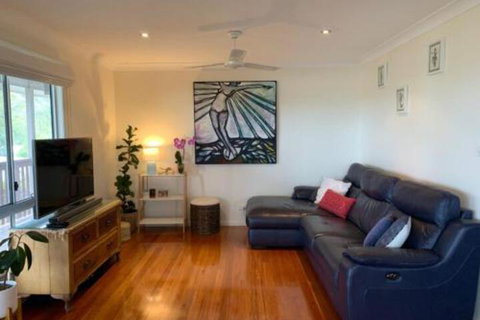 Relax & Unwind - Accommodation in Surfers Paradise 7
