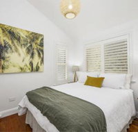 Rockpool 17a Dulconghi Street - Accommodation in Surfers Paradise
