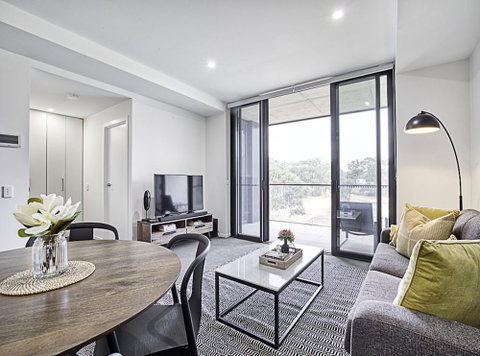 CANBERRA CHIC Hosted By LAbode - Accommodation in Surfers Paradise 6