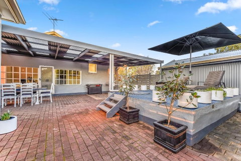 The Jazz B & B - Accommodation in Surfers Paradise 6