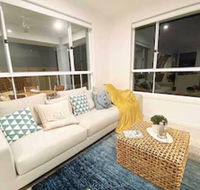 Hope Island Water Front House - Accommodation in Surfers Paradise
