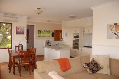 Ravensbourne Escape Quingilli - Accommodation in Surfers Paradise 4