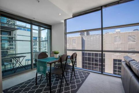 62Green WoodLv21at1bd1bthClose To Mel CBD - Accommodation in Surfers Paradise 1