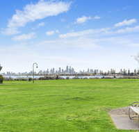 BOUTIQUE STAYS - Brighton by the Sea - Accommodation in Surfers Paradise