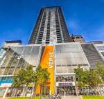 WOW Apartment on Swanston - Accommodation in Surfers Paradise