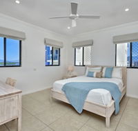 Belle Escapes Luxury Penthouse with Ocean Views - Accommodation in Surfers Paradise