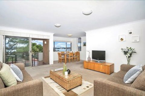 The Apartment Service NAP13 - Accommodation in Surfers Paradise 2