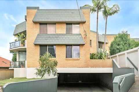 The Apartment Service NAP13 - Accommodation in Surfers Paradise 1