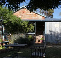 Kookaburra Cottage - Accommodation in Surfers Paradise