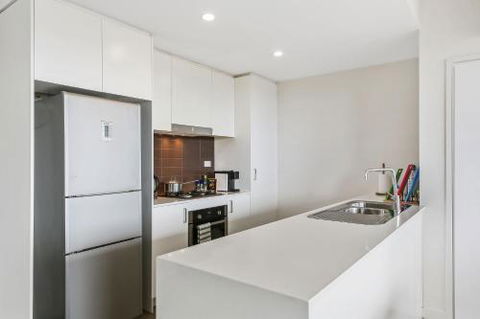 Cosy 3BR Penthouse Close To Westfield Hornsby & Train Station - Accommodation in Surfers Paradise 6