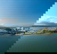 Oaks Cairns Hotel - Accommodation in Surfers Paradise