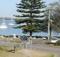 3 Bedroom House at Sandy Point Road 151 - Accommodation in Surfers Paradise
