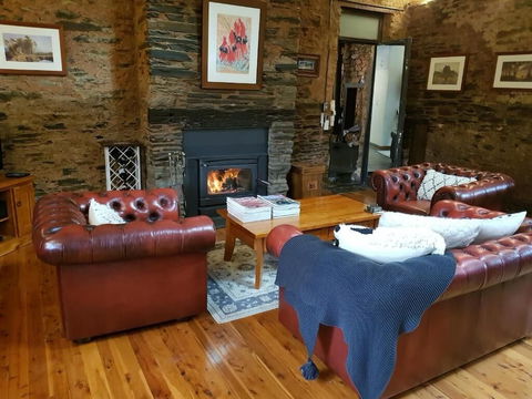 William Hunt's Retreat - Redwood Studio - Accommodation in Surfers Paradise 5