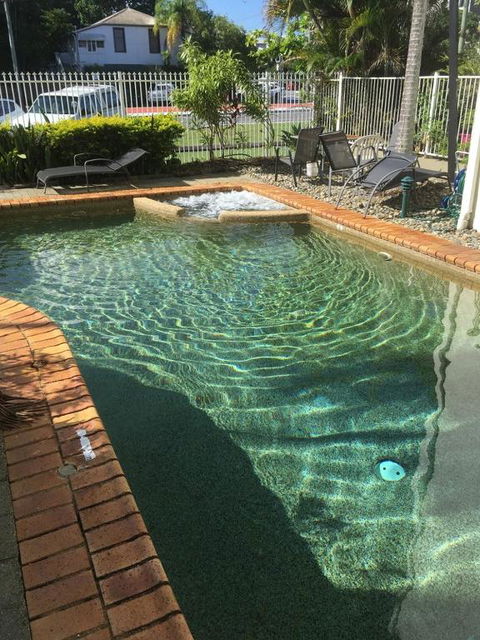 Inner City Value - Accommodation in Surfers Paradise 3