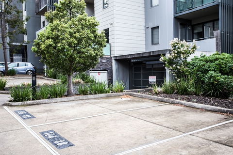 ReadySet Apartments On Altona - Accommodation in Surfers Paradise 1