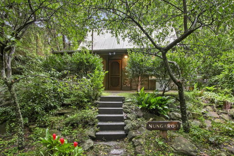 NUNGAROO COTTAGE - Accommodation in Surfers Paradise 5