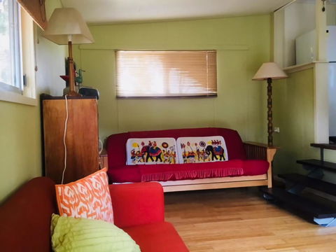 Little Beach House - Accommodation in Surfers Paradise 1