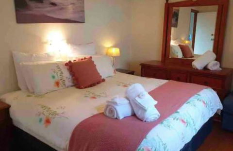 RYE Rock N Roll & Roadsters Are Coming To Town - Accommodation in Surfers Paradise 4