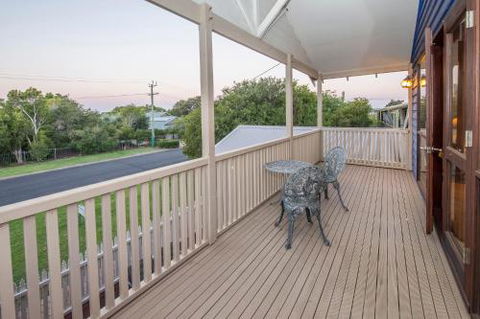 Ultramarine - Accommodation in Surfers Paradise 1
