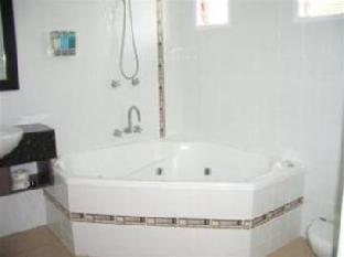 Toolooa Gardens Motel & Apartments - Accommodation in Surfers Paradise 1