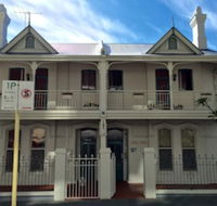 Hay Street Travellers Inn Hostel - Accommodation in Surfers Paradise