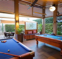 O'Shea's Royal Hotel - Accommodation in Surfers Paradise