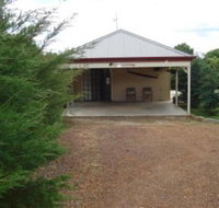 Gumtrees Cottage - Accommodation in Surfers Paradise