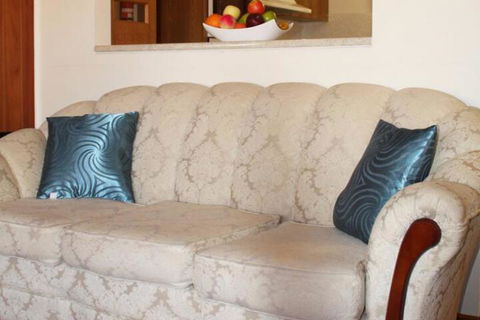 Sunset Retreat - Accommodation in Surfers Paradise 2