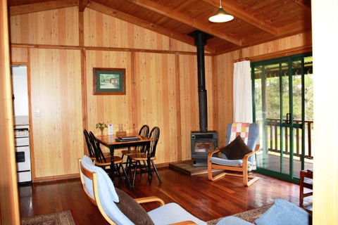 Hawke Brook Chalets - Accommodation in Surfers Paradise 4