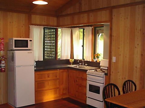 Hawke Brook Chalets - Accommodation in Surfers Paradise 6