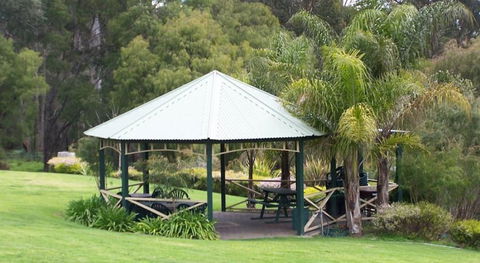 Gloucester Motel - Accommodation in Surfers Paradise 0
