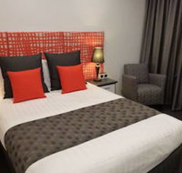 Golden Chain Tower Motor Inn - Accommodation in Surfers Paradise