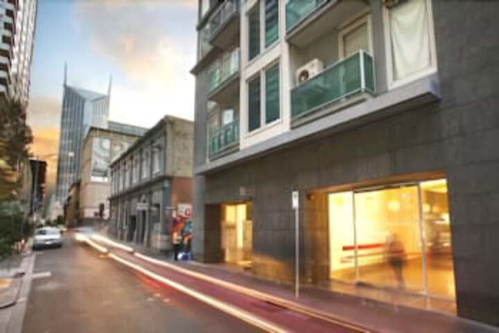Melbourne VIC Accommodation in Surfers Paradise