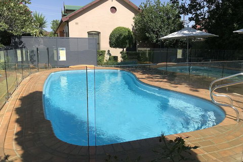 Country Apartments - Accommodation in Surfers Paradise 5