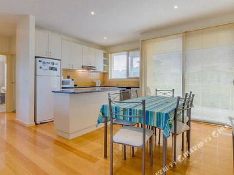Fabulous Townhouse At The Famous Smiths Beach - Accommodation in Surfers Paradise 2