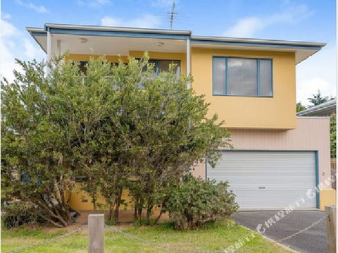 Fabulous Townhouse At The Famous Smiths Beach - Accommodation in Surfers Paradise 0