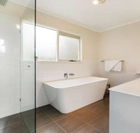 Lighthouse Cottage - Accommodation in Surfers Paradise